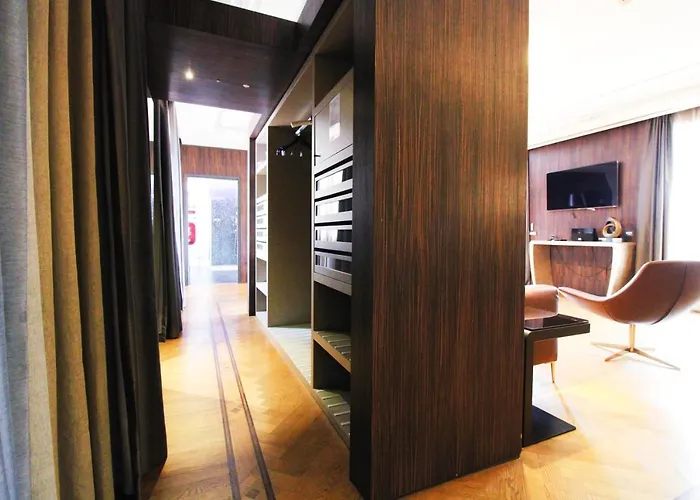 Diva Luxury Hotel 4*